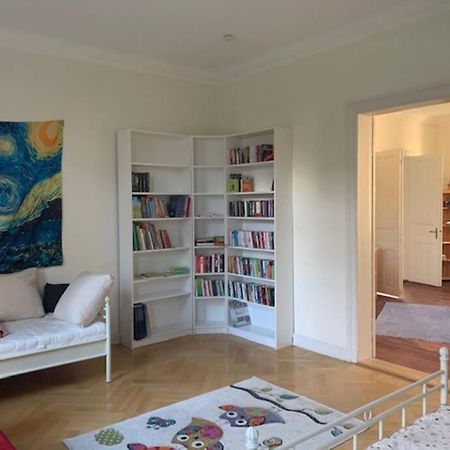 Grosszuegige Wohnung In Schleswiger Altbauvilla エクステリア 写真