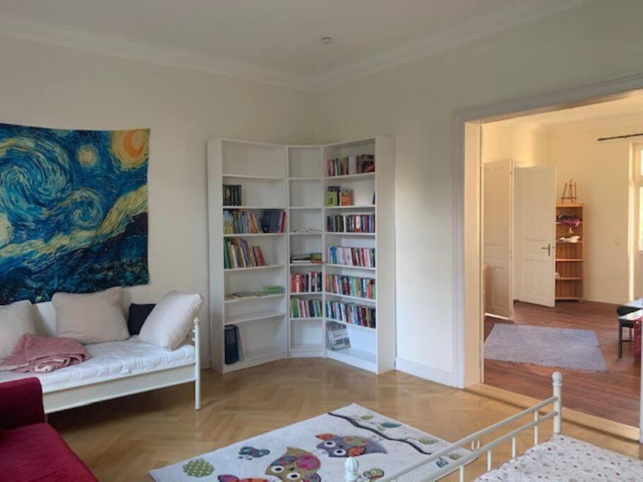Grosszuegige Wohnung In Schleswiger Altbauvilla エクステリア 写真