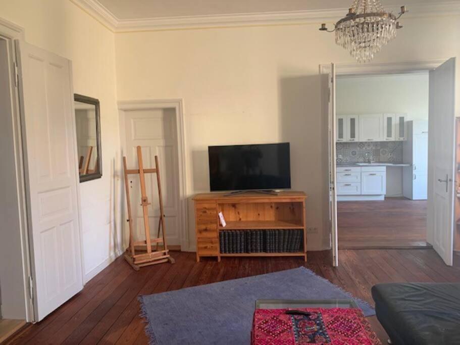 Grosszuegige Wohnung In Schleswiger Altbauvilla エクステリア 写真
